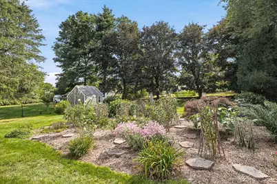 15 Eaton Rd W, Framingham, MA 01701 - Photo 35