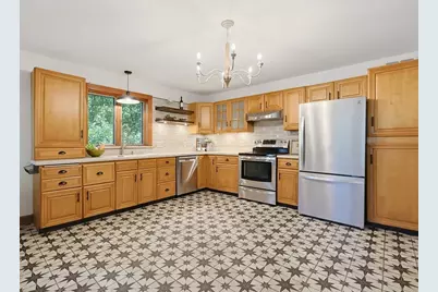 510 Mendon St, Uxbridge, MA 01569 - Photo 11