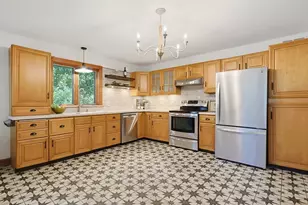 510 Mendon St, Uxbridge, MA 01569 - Photo 11