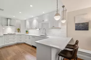 38 Rutland Sq, Boston, MA 02118 - Photo 3