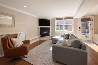 38 Rutland Sq #1, Boston, MA 02118 - Photo 3