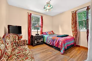 203 Lakeview Ave, Tyngsborough, MA 01879 - Photo 15
