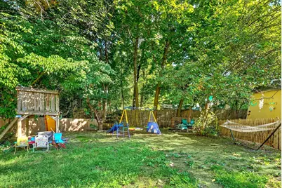 203 Lakeview Ave, Tyngsborough, MA 01879 - Photo 27