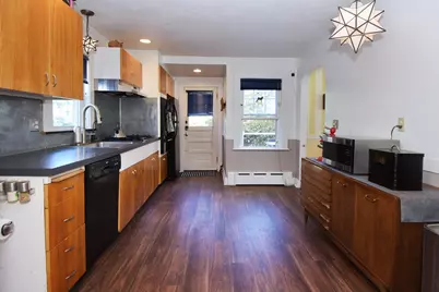 25 Stearns Ave, Medford, MA 02155 - Photo 11