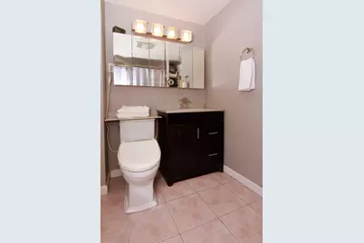 25 Stearns Ave, Medford, MA 02155 - Photo 23
