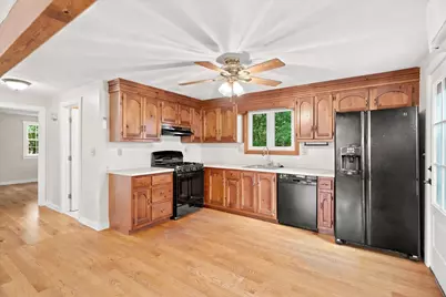 21 Pumpkin Lane, Tewksbury, MA 01876 - Photo 3