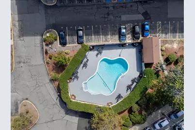 235 Winthrop St #5510, Medford, MA 02155 - Photo 11