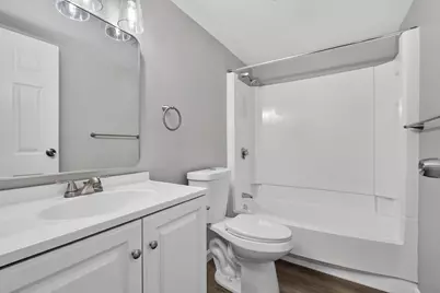 235 Winthrop St #5510, Medford, MA 02155 - Photo 7