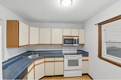 279 Farrington St #1, Quincy, MA 02170 - Photo 13