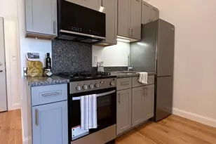 52 Washington Ave, Chelsea, MA 02150 - Photo 9