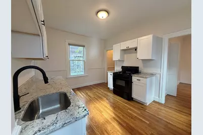 327 Columbia St #2, Cambridge, MA 02141 - Photo 1