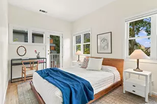 17 Frost St, Cambridge, MA 02140 - Photo 13