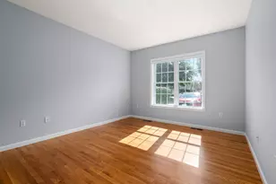 36 Cambridge Rd, Woburn, MA 01801 - Photo 11