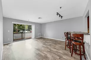 81 Hunters Run Pl, Haverhill, MA 01832 - Photo 3