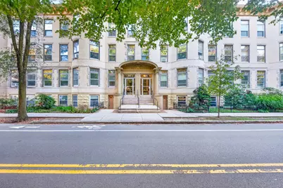 34 Winchester St #1, Brookline, MA 02446 - Photo 9