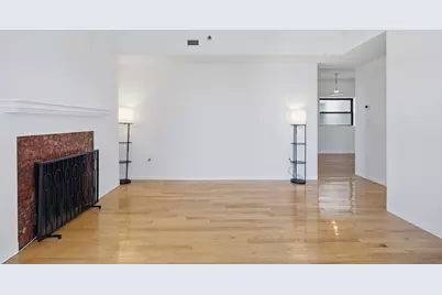 636 Beacon St #601, Boston, MA 02215 - Photo 5
