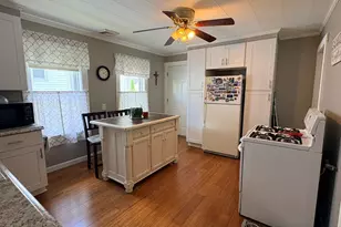 94-96 Crawford St, Lowell, MA 01854 - Photo 27