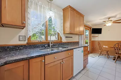 36 Butler St, Ludlow, MA 01056 - Photo 15