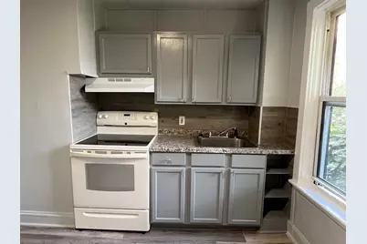 558 Plymouth Ave #1L, Fall River, MA 02721 - Photo 7
