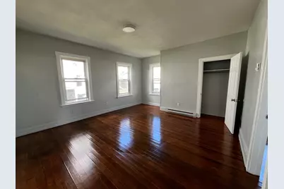 558 Plymouth Ave #1L, Fall River, MA 02721 - Photo 3