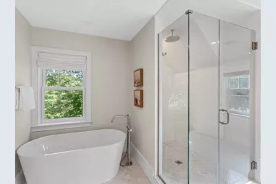 1040 Main St, Hingham, MA 02043 - Photo 23