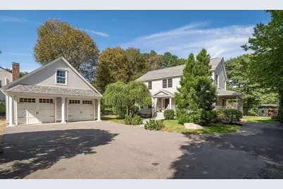 51 South St, Rockport, MA 01966 - Photo 1
