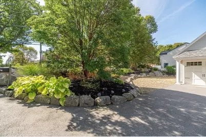 51 South St, Rockport, MA 01966 - Photo 35