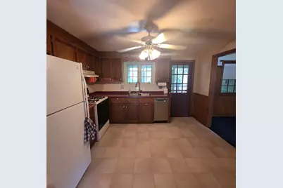 549 East Washington Street, Hanson, MA 02341 - Photo 3