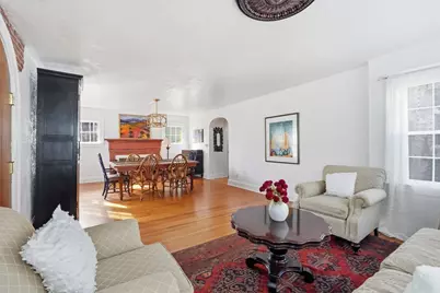 104 Wayne St, Springfield, MA 01118 - Photo 5