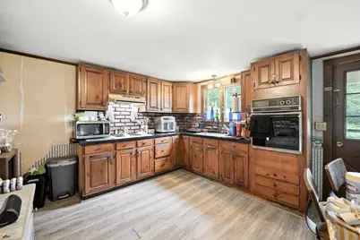 734 Greenfield Rd, Deerfield, MA 01342 - Photo 9