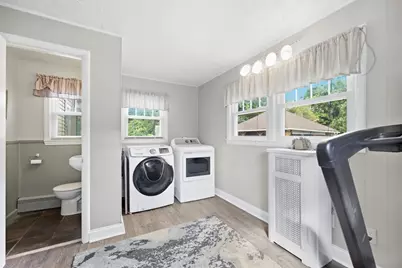 154 Ely Ave, West Springfield, MA 01089 - Photo 17