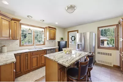 154 Ely Ave, West Springfield, MA 01089 - Photo 9
