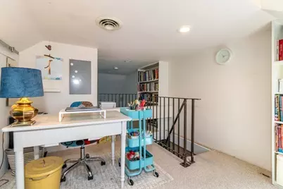 72 Sycamore St, Boston, MA 02131 - Photo 25