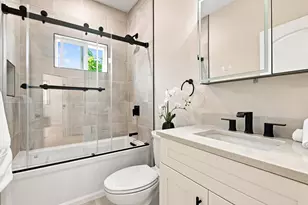 4294 Washington St, Boston, MA 02131 - Photo 21