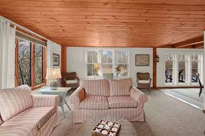 8 Jeffers Way, Chilmark, MA 02535 - Photo 19