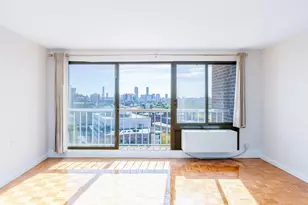 1105 Massachusetts Ave, Cambridge, MA 02138 - Photo 3