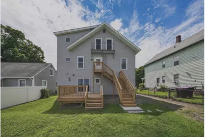 26 Vernon #2, Holyoke, MA 01040 - Photo 11