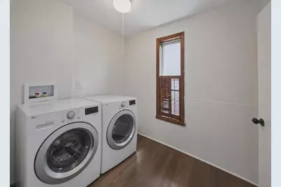 26 Vernon #2, Holyoke, MA 01040 - Photo 9