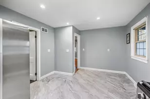 51 Selwyn Rd, Randolph, MA 02368 - Photo 5