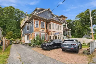 398 Lake Ave #2, Worcester, MA 01604 - Photo 5