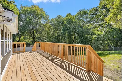 21 Puddingstone Ln, Bellingham, MA 02019 - Photo 5