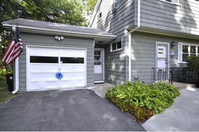122 Sunset Dr, Brockton, MA 02301 - Photo 3
