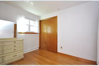 122 Sunset Dr, Brockton, MA 02301 - Photo 17