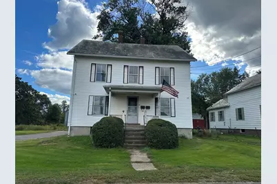 31 Fair St, Northampton, MA 01060 - Photo 3