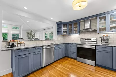 38 Hunnewell St, Needham, MA 02494 - Photo 13