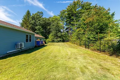 43 Lynde St, Athol, MA 01331 - Photo 25