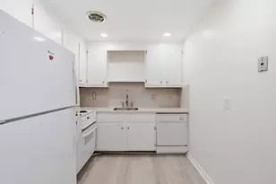 1323 Worcester Rd, Framingham, MA 01701 - Photo 5