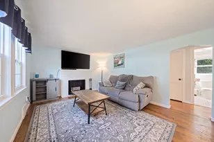 338 Green St, Weymouth, MA 02191 - Photo 9