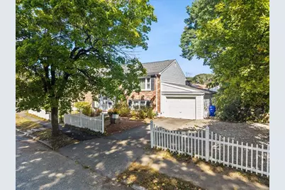 116 Running Brook Rd., Boston, MA 02132 - Photo 5