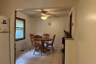285 Huttleston Ave, Fairhaven, MA 02719 - Photo 7